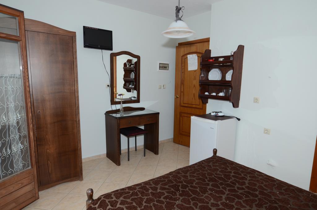 Nostos Rooms Ammouliani Exterior photo