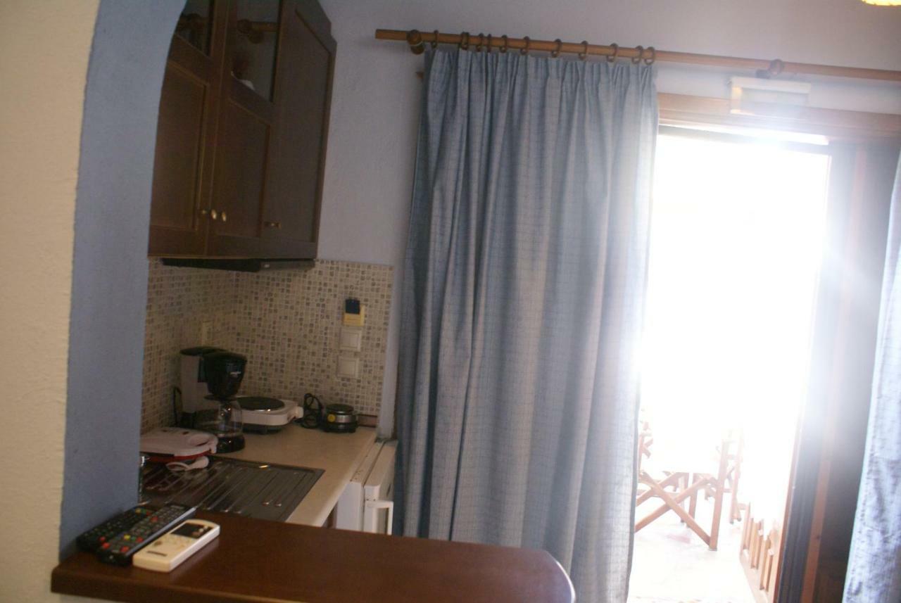 Nostos Rooms Ammouliani Exterior photo