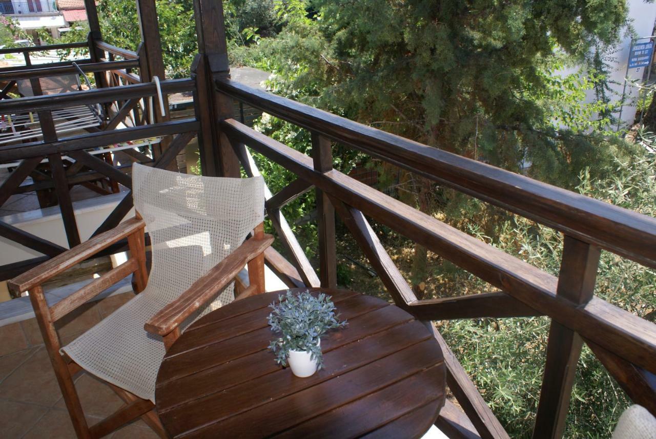 Nostos Rooms Ammouliani Exterior photo